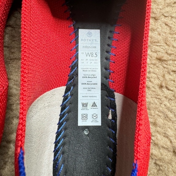 Rothy’s red knit pointed toe slip on flat 8.5 - Picture 6 of 6